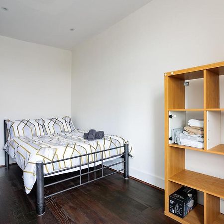 Entire Luxurious Flat Sleeps 4 Persons Lejlighed London Eksteriør billede