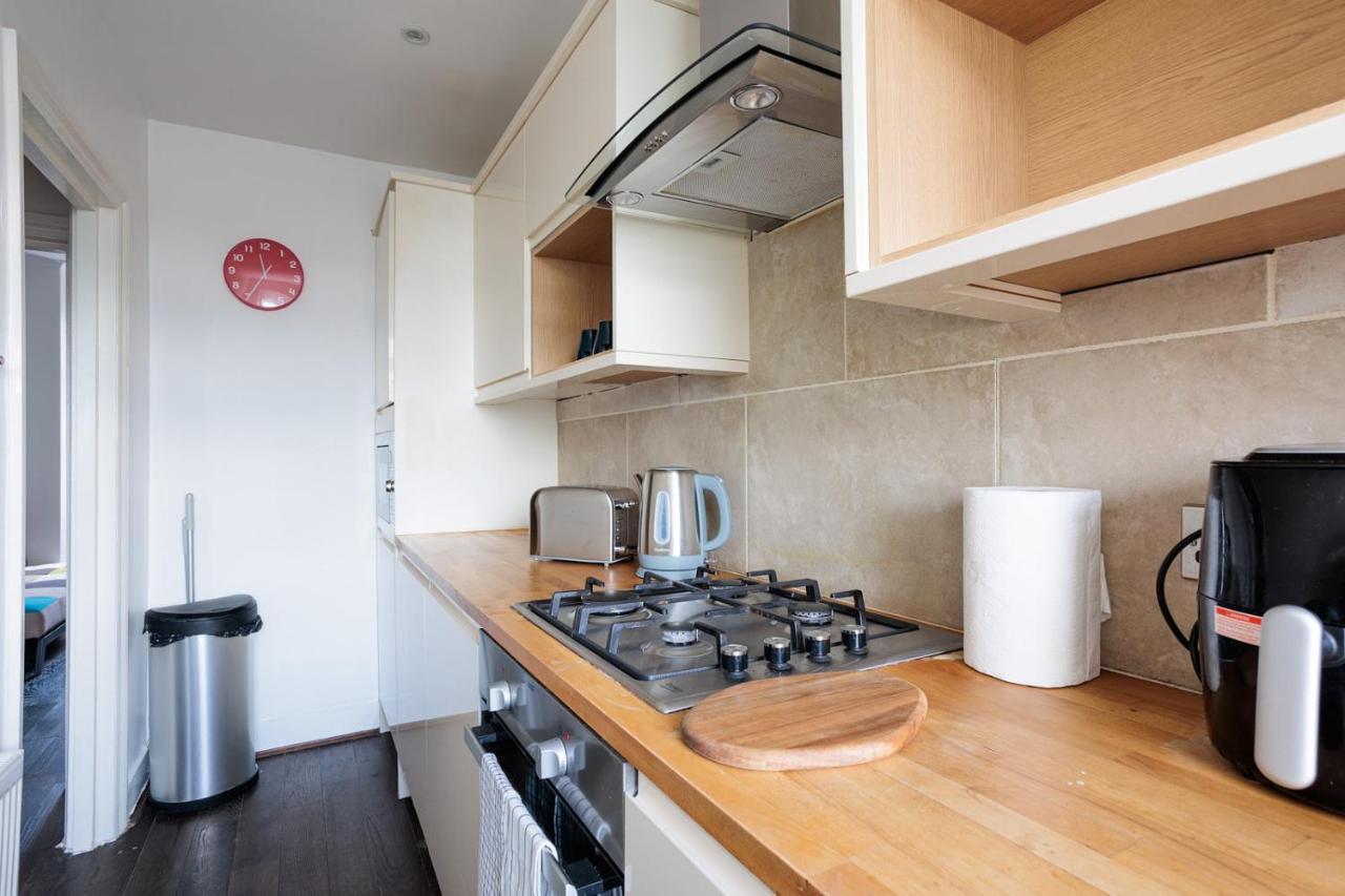Entire Luxurious Flat Sleeps 4 Persons Lejlighed London Eksteriør billede