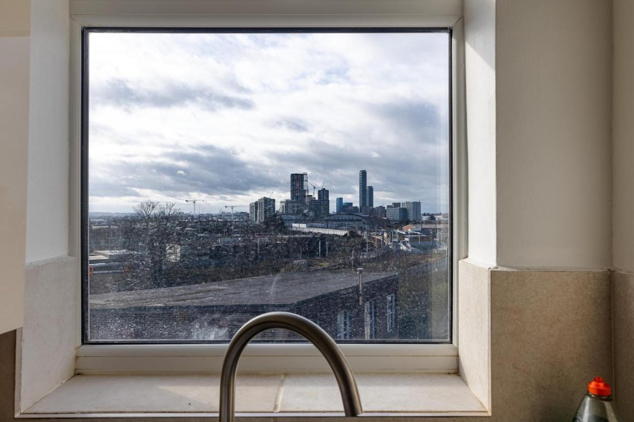 Entire Luxurious Flat Sleeps 4 Persons Lejlighed London Eksteriør billede
